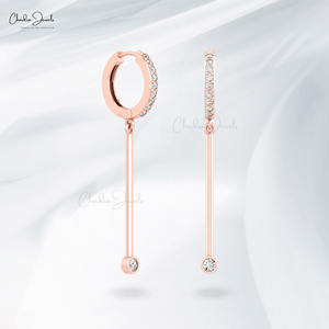 Pendientes de Aro con Diseño de Barra en Oro Sólido de 14K y Diamantes Blancos Naturales de 0.40CTW, con Cierre de Bisagra, Joyería Fina para Mujer - Product Image 1