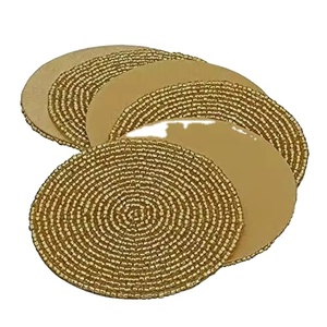 CRYSTAL CRAFT MANTU Posavasos estilo vaquero occidental hecho a mano con cuentas, diseño de herradura y sombrero de vaquero de seis puntas - Product Image 1