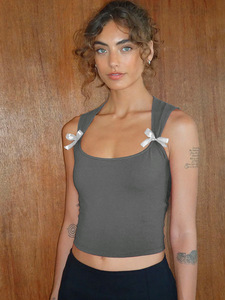 Vente en gros de débardeurs courts sexy en nylon Y2k décontractés pour femmes, col carré, style streetwear - Product Image 5