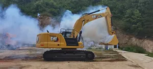 <b>CAT</b> 340 Crawler Excavator Yellow Heavy Duty Construction Equipment - Product Image 3