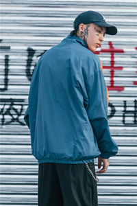 Veste coupe-vent légère en nylon pour homme, résistante à l'eau, respirante, entièrement zippée, décontractée, pour l'extérieur, vente en gros OEM - Product Image 3