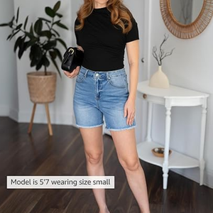 Shorts en jean stretch taille haute pour femme, coupe décontractée, ourlet brut, style tendance, idéal pour l'été - Product Image 5