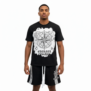 Conjunto de Camiseta de Algodón con Estampado de Diamantes de Imitación y Pantalones Cortos Deportivos con Franjas Laterales Desgastadas para Hombre - Product Image 5