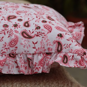 Floral Pattern Ruffle Handmade 100% Cotton Envelop Closure <b>Square</b> Modern Decorative <b>Pillowcase</b> for Home Hotel & Hospital Use - Product Image 2