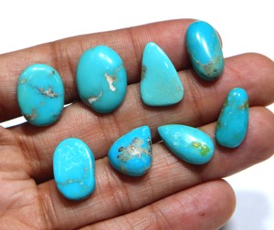 Cabochons en turquoise d'Arizona en gros, pierres précieuses naturelles de haute qualité pour la fabrication de bijoux - Product Image 1
