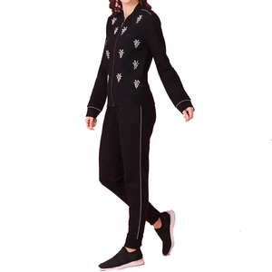 Survêtement Femme Tendance 2026 de Qualité Supérieure avec Logo Personnalisé, Léger et Respirant, OEM ODM - Product Image 3