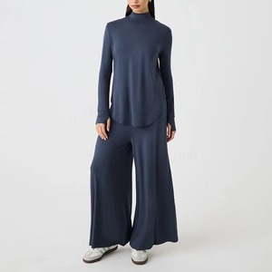 Conjunto Deportivo Modesto Personalizado con Cremallera para Mujer, Diseño con Bolsillos, Conjunto de Gimnasio Musulmán de Secado Rápido, Ropa Deportiva Musulmana para Mujer - Product Image 6