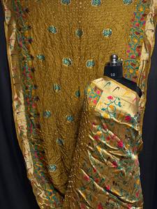 Sari Tradicional Indio-Pakistaní de Seda, Color Granate con Bordado Dorado, Reversible, para Bodas, Largo hasta el Suelo, Corte Regular, para Mujer - Product Image 2