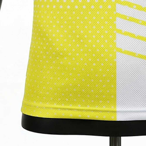 Camiseta de Manga Corta con Cuello Redondo y Estampado Geométrico Azul y Amarillo para Hombre, de Secado Rápido, Tejida, Deportiva y Ajustada - Product Image 4