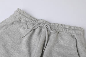 Vente en gros de shorts de haute qualité en polyester 100% français éponge avec cordon de serrage sans logo avec poche shorts unis pour hommes - Product Image 3