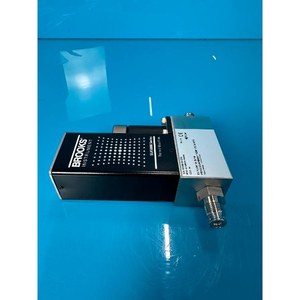 Pièces d'équipement semi-conducteur d'occasion Brooks SLA5840X-100100, état actuel - Product Image 2
