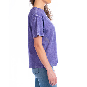 T-shirts d'été pour femmes délavés à l'acide, haute qualité, faible MOQ, manches courtes, col rond, coupe classique, vintage, 100% coton, couleur unie - Product Image 3