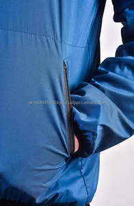 เสื้อแจ็คเก็ตกันลมแบบมีฮู้ด น้ำหนักเบา กันน้ำ เป็นมิตรกับสิ่งแวดล้อม ผลิตจากผ้า Oxford  แบบ Unisex  ซิปหน้า  ระบายอากาศได้ดี  ไซส์ใหญ่พิเศษ - Product Image 2