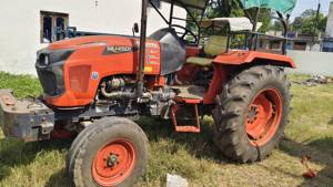 Venta al por mayor: Nuevo motor de maquinaria agrícola de alta precisión con anillo de pistón estrecho de 45 HP para tractor agrícola Kubota MU4501 4WD - Product Image 2