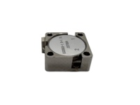 Isolateur RF micro-ondes ultra-miniature 1,5-2,8 GHz, faible perte d'insertion de 0,3 dB, isolation de 25 dB, 10 W, à insertion directe pour station de base 5G