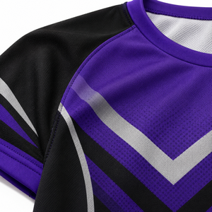 Camiseta de Voleibol Personalizada por Sublimación, Unisex, Rosa y Negra, Cuello en V, Manga Corta, Transpirable, de Poliéster, Secado Rápido, Estampado Geométrico, Deportiva - Product Image 2