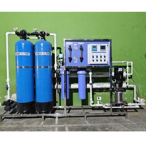 Sistema de Desalinización y Filtración por Ósmosis Inversa AQUASHAKTI de 1000 L/Hora con Tanque a Presión, Motor y 1 Año de Garantía para Uso Industrial y Comercial - Product Image 1