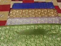 Tissu textile luxueux en brocart de Banarasi