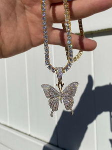 Colgante de mariposa hecho a mano con diamantes de moissanita en plata de ley 925, estilo hip hop, para uso unisex. - Product Image 3