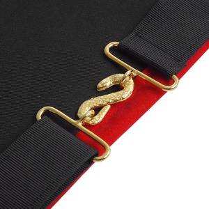 Delantal de Capítulo del Arco Real de Ex Arcipreste Rojo con Bordado a Mano y Flecos, de Apariencia Premium y Material Duradero para Usted - Product Image 3