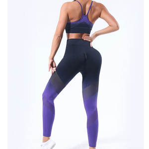 ชุดโยคะลายเสือดาว 2 ชิ้น ผ้าซาตินไร้รอยต่อ กางเกงเอวสูงยกสะโพก บราเสริมหลังสวย กางเกงเลกกิ้งออกกำลังกายสำหรับยิม - Product Image 6