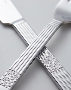 Ensemble de couverts élégants en lin côtelé, finition miroir en acier inoxydable avec motif lin, parfait pour les mariages, les fêtes et les restaurants - Product Image 2