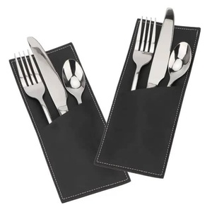 Étui de rangement portable de luxe en cuir noir moderne pour couverts, non pliable, réutilisable, pour cuillère, fourchette et couteau - Product Image 1
