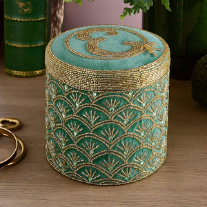 Organizador de Joyas de Terciopelo y Madera de Lujo, Personalizable en Color y Tamaño, con Cuentas Bordadas a Mano, Estilo Artístico y Original, WAC-2201 - Product Image 1