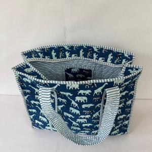 Bolso de Mano de Algodón con Estampado de Animales de Safari, Bolso Tote Acolchado, Bolso de Hombro de Gran Capacidad para Mujer, Ecológico y Hecho a Mano - Product Image 3