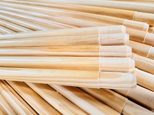 Solid Wood Pine Wood Floor Cleaning Broom Pole Mop Handle Broom Stick Mop Stick <b>Leaf</b> Rake Handle - Product Image 5