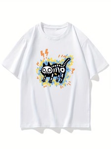 เสื้อยืดกีฬาผู้ชายขายดี ผ้าฝ้าย 80% โพลีเอสเตอร์ 20% ระบายอากาศได้ดี เหมาะสำหรับฤดูร้อน สวมใส่สบาย พิมพ์ลายดิจิตอลด้านหน้า แขนสั้น ผ้าถักเรียบ - Product Image 1