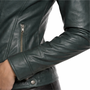 เสื้อแจ็คเก็ตหนังสีพื้นสำหรับผู้หญิง ทรงเข้ารูป ซิปหน้า สไตล์ลำลอง แฟชั่น บิ๊กเกอร์แจ็คเก็ต สวมใส่สบาย ทนทาน - Product Image 4