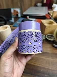 Brûleur d'encens en bois et cuir, design moderne, écologique, design unique, couleur crème, aromatique, usage religieux - Product Image 6