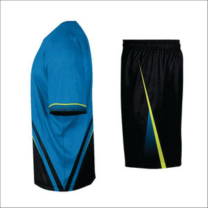 Ensemble de maillots de football personnalisés pour hommes, uniforme de football imprimé par sublimation, short d'entraînement à séchage rapide, chaussettes et gilet pour l'été - Product Image 4