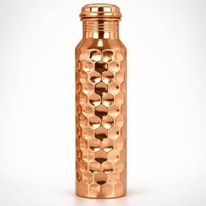 Bouteille d'eau en cuivre artisanale de luxe R10 avec texture martelée et impression sérigraphique - Product Image 2