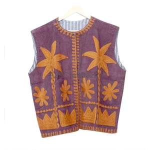 Chaleco Suzani de Manga Corta para Mujer, Hecho a Mano, con Bordado Floral, 100% Algodón, para Otoño e Invierno - Product Image 1