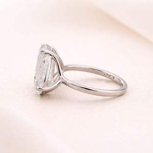 Anillo de Compromiso de Diamante Moissanite de Corte Redondo Elegante, Muy Solicitado, para Joyería de Boda, Disponible para Suministro al por Mayor - Product Image 2