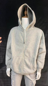 Ensembles deux pièces personnalisés OEM pour hommes : Sweat à capuche zippé intégral et pantalon cargo empilé – Tenue de sport streetwear pour homme - Product Image 4