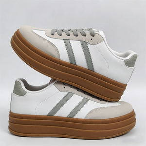 Vendita Diretta di Fabbrica: <span class=keywords><strong>Scarpe</strong></span> Casual da <span class=keywords><strong>Donna</strong></span> con Suola Spessa, Bianche, con Lacci, Traspiranti, Sportive, in Gomma, con Soletta in Rete per Autunno ed Estate - Product Image 4