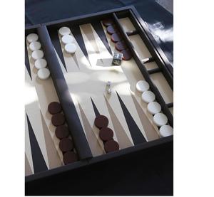 Estuche de Lujo para Juego de Backgammon con Diseño de Piel de Cocodrilo, Juego de Mesa Portátil Premium para Viajes con Agitador de Dados, Regalo Corporativo y Decoración para el Hogar - Product Image 4