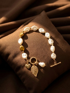 JURA JEWELS Brazalete de Acero Inoxidable con Forma de Corazón y Perlas, Chapado en Oro para Mujer, Antideslustre, Regalo - Product Image 2