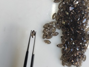 Cuarzo Ahumado Natural, Corte Marquise de 6x3MM, Gema Suelta de la Mejor Calidad para la Fabricación de Joyas - Product Image 1