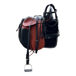 Equipo Ecuestre Premium, Juego de Silla de Doma Inglesa Hecha a Mano, Cuero Genuino, Estructura de Plástico, Forro Anti-Fricción, Accesorios a Juego - Product Image 1