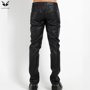 สีดำ รุ่นใหม่มาแรง คุณภาพคลาสสิก ทันสมัย น้ำหนักเบา กันน้ำ เสื้อคลับชาย ซิป ทรงเข้ารูป หนังเทียม - Product Image 2