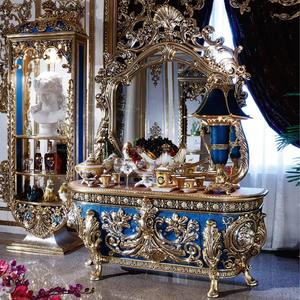 เก้าอี้รับประทานอาหารสุดหรู Majestic The Mocoto รุ่น Luxury Gold พร้อมพนักพิงแกะสลัก หุ้มเบาะอย่างดี เหมาะสำหรับโรงแรม ร้านอาหาร และห้องจัดเลี้ยง - Product Image 6