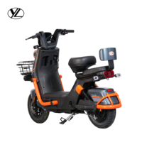 Scooter électrique classique à deux roues avec frein à disque, moteur 2000W, batterie lithium étanche, pour les trajets quotidiens