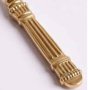 Elegant <b>Cheese</b> <b>Knife</b> <b>Set</b> With Stainless Steel Blades And Golden Handles For Sophisticated Serving Use And Hotel Use - Product Image 2