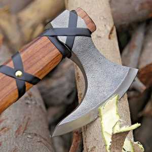 Hache à barbe plate en acier à haute teneur en carbone, faite à la main et personnalisée, avec manche en bois – Outil de survie extérieur et de travail du bois de qualité industrielle - Product Image 6