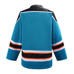 Maillot de hockey sur glace haute performance, tissu sportif respirant, coupe qui permet des mouvements faciles pour les joueurs - Product Image 5