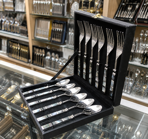 Ensemble de couverts en acier inoxydable de 12 pièces avec manche en nacre, cuillère et fourchette de qualité supérieure, coffret cadeau, ensemble de vaisselle - Product Image 2
